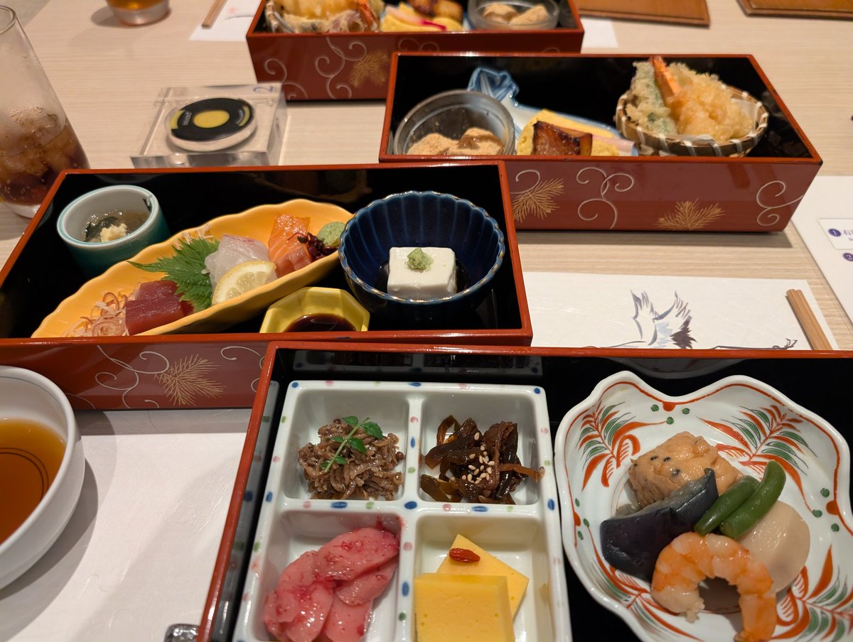 MTR相棒最強xox tweet media