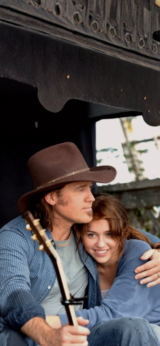 lockscreen ✨ tweet media