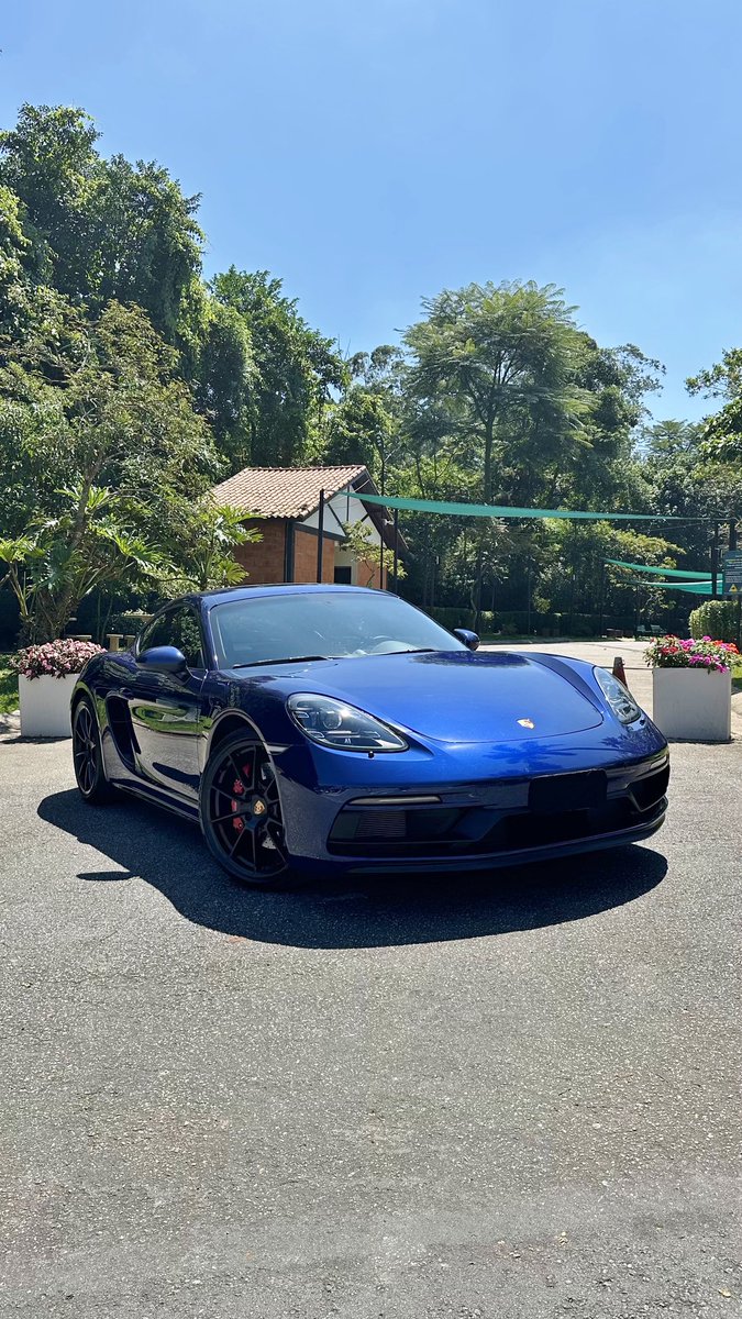 TheVaultCars's tweet photo. A experiência pura Porsche no 718! Aspirado, girador e tração traseira!

Um 4.0 6cil. aspirado de 400cv e motor em posição central-traseiro.

Dados básicos: 

Porsche 718 Cayman GTS
Ano: 2024/2024
KM: 3.044km

Caso tenha interesse, nos contate via DM ou no telefone (11)97417-9911 https://t.co/Nw6qDsRb9d