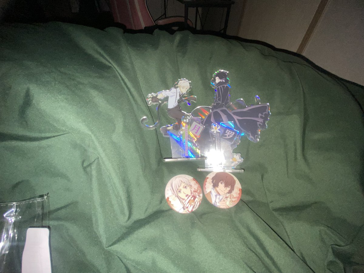 mika \ vic ( ◠‿◠ ) tweet media