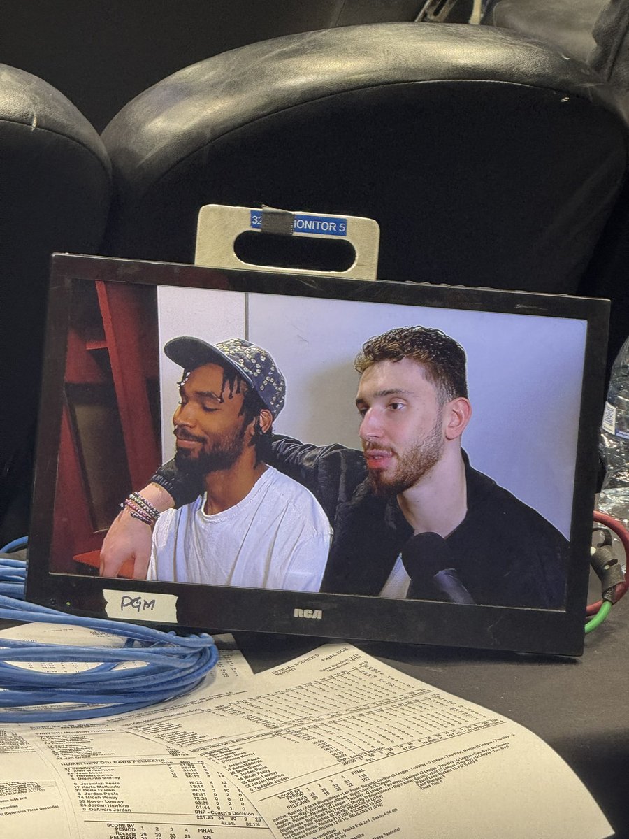 MOMSTER “Tea🫖” tweet media