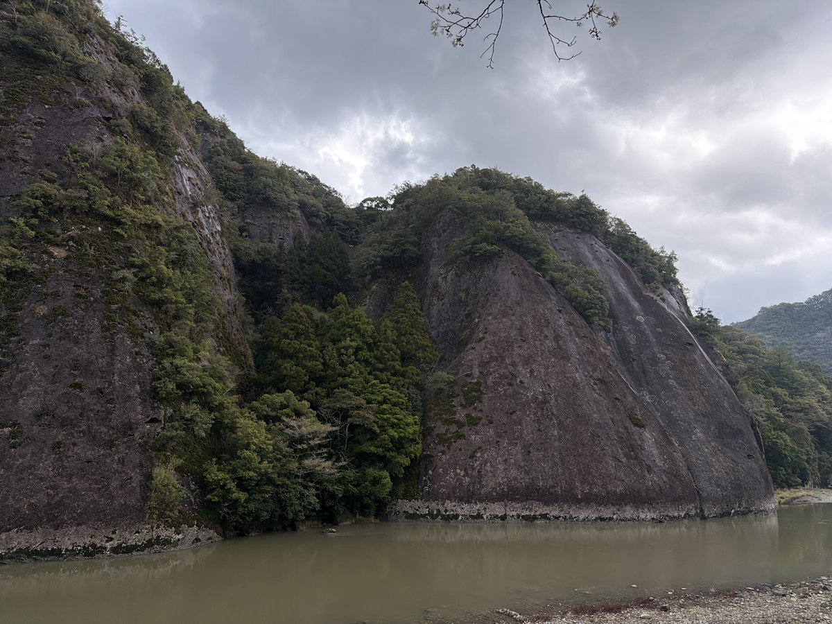 Wind Calm tweet media