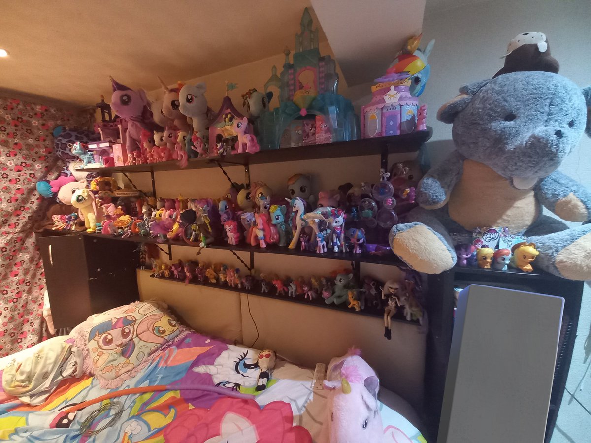 Hitoki Enjoyer tweet media