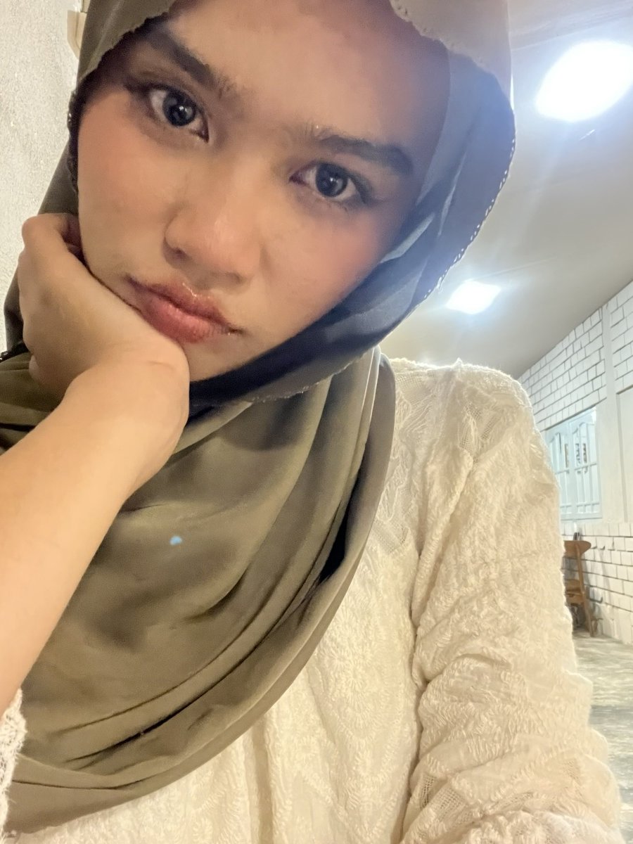 ____lhc's tweet photo. ini 13 basic, intinya tergantung cahaya aja. bisa bagus bangett ata bisa jelek banget kaya kamera jadul https://t.co/cMjzMUDGjR