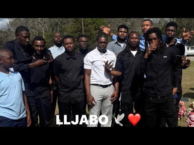 QayBanner's tweet photo. Jabo Family celebration 🩸💯🖤
https://t.co/RcwVOdVN9m #vlog #YouTubeGrowth #family https://t.co/9fjujGa7Cz