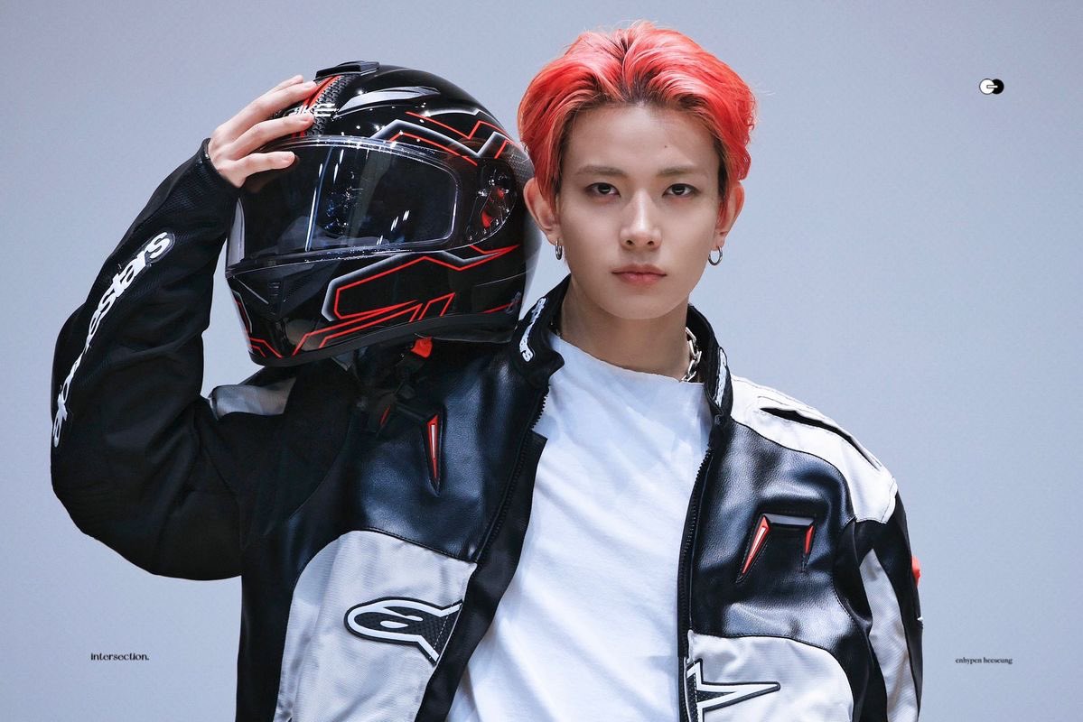 janet⁷ tweet media