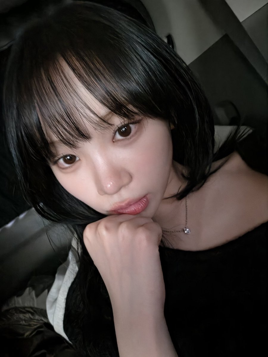 caewonkins's tweet photo. It goes back to circle one, it goes back to black https://t.co/RhIPilkJwB
