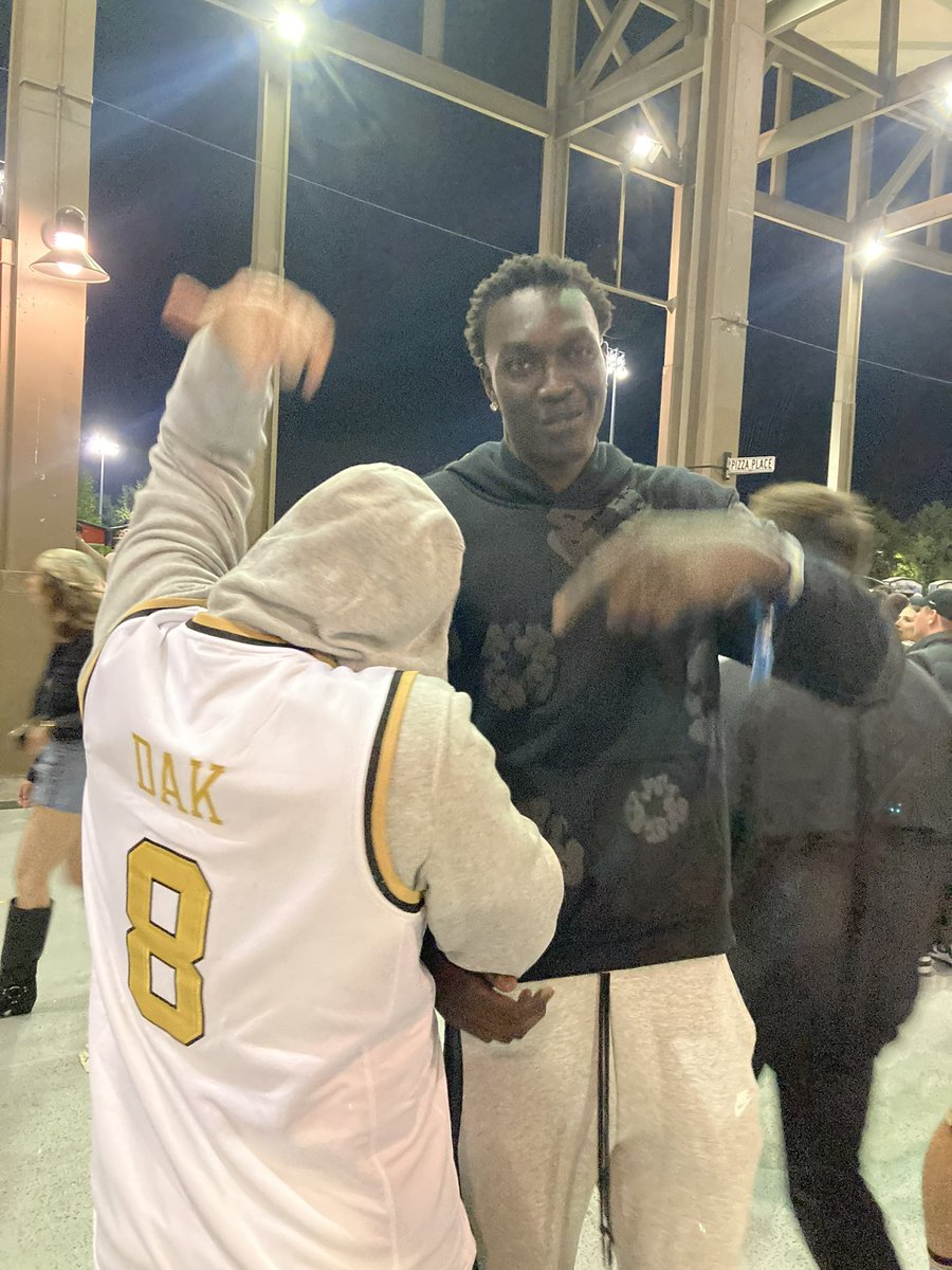 Brad Toyle tweet media