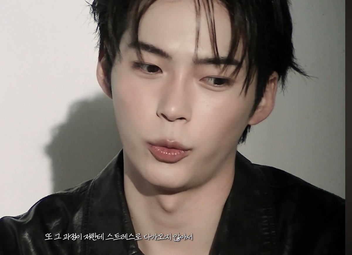 고미._.니 tweet media