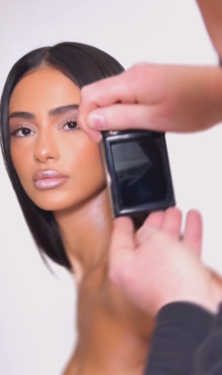 Tess Cecyl 🧸 tweet media