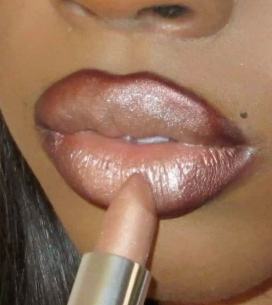 Tess Cecyl 🧸 tweet media