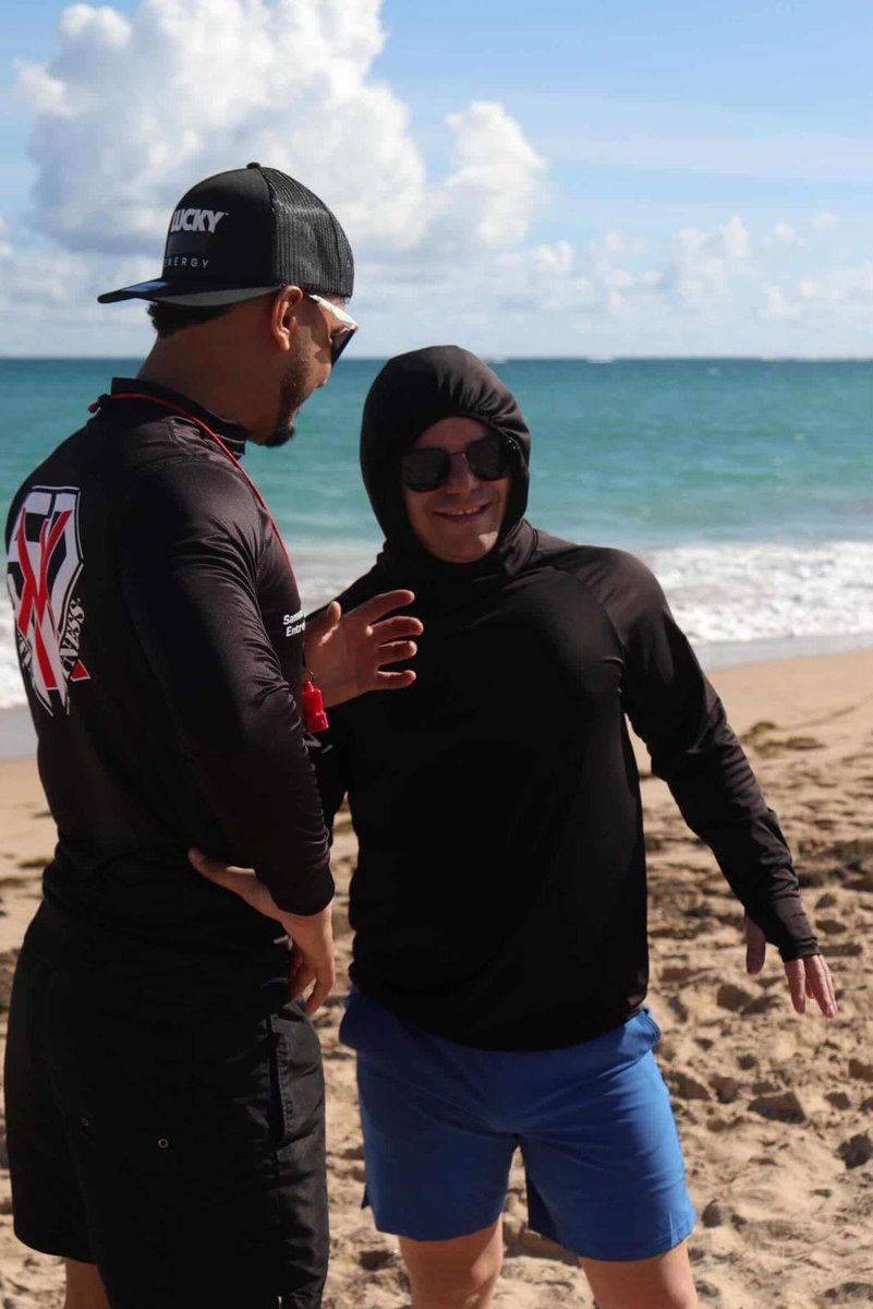 Eros_2391's tweet image. Awesome training! !

#prowrestling #lgbtq #puertorico #luchalibre #GYM