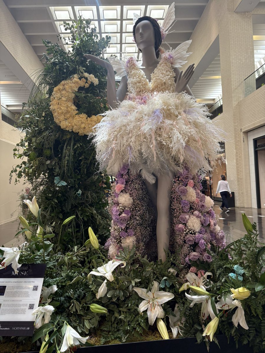VirginiaProdan's tweet image. Enjoy with me #everyone this week event at North Park Mall in Dallas ! 
#Flowers #make #us #happy!
Here are pictures from this special event.
If you missed the event this year make sure you go next year.
   @VirginiaProdan  

@highlight
#everyone
#highlights