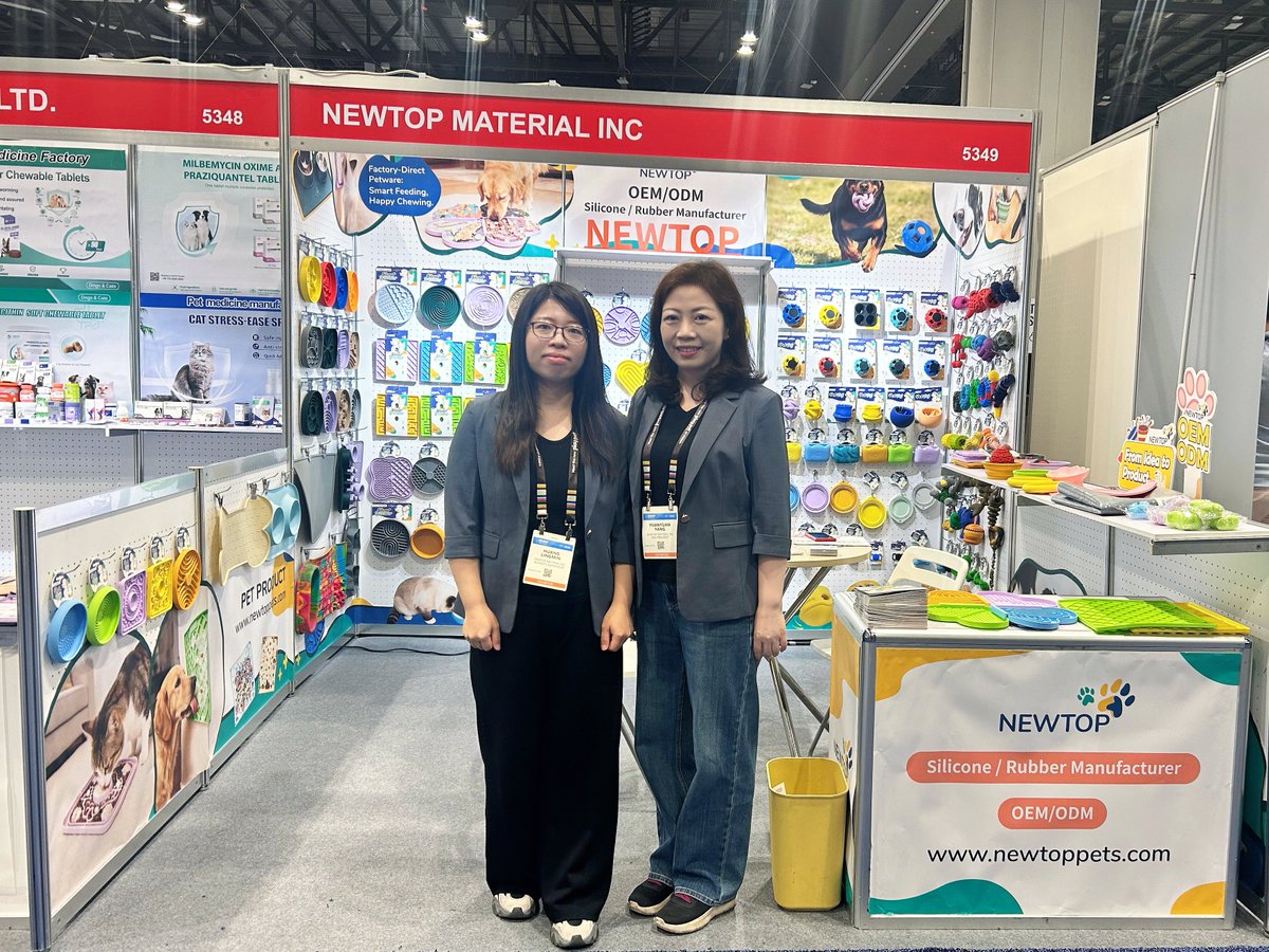 newtopsns's tweet image. Our 3-day journey at #GlobalPetExpo has officially come to an end 👋We connected with many industry peers and partners, and we are deeply grateful for your trust and support 😽Next stop, we’re bringing the #NEWTOP experience to Germany! Stay tuned 💫
#PetIndustry #petproducts