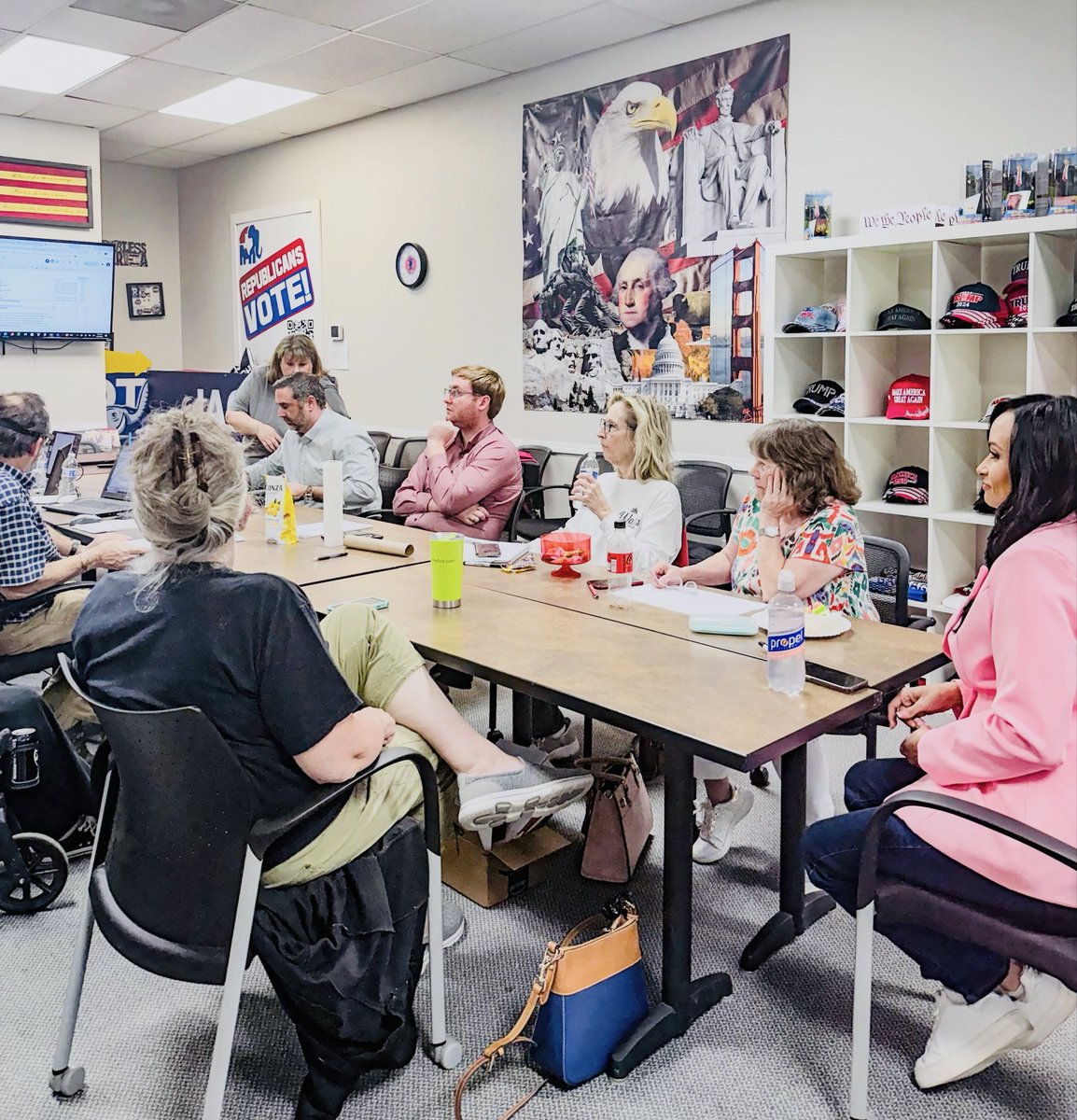 KatrinaPierson's tweet image. Grateful to be asked for input on legislative priorities for the @RockwallRP ahead of our county convention. Listening to our #grassroots and ensuring their voices help shape the future of our state is what this process is all about. Proud to stand shoulder to shoulder with our