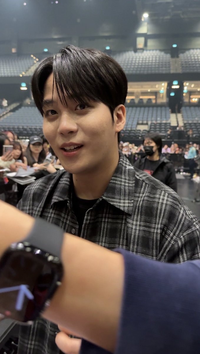 𝙅𝙄𝙍𝙄𝙉 tweet media