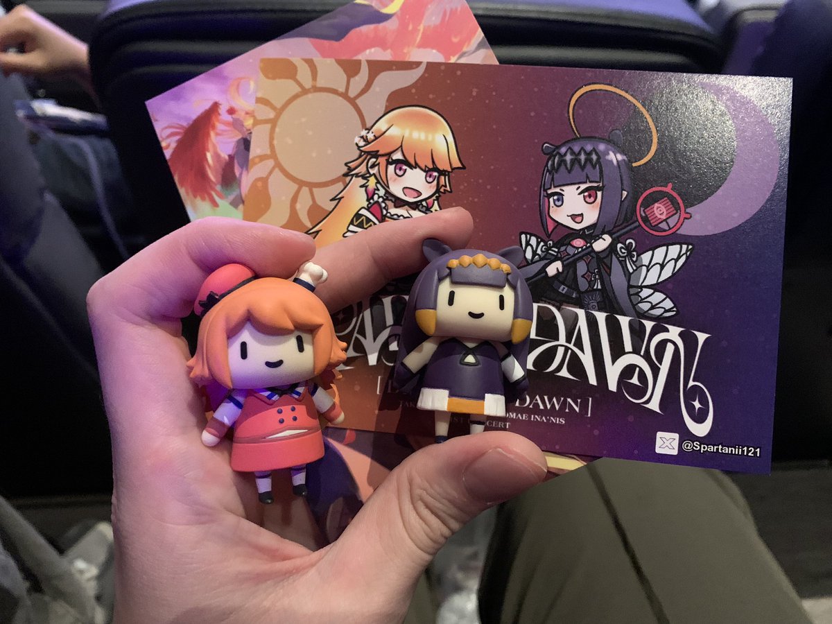 genlld's tweet photo. I don’t know what to say after watching 2 days of the wonderful concert wawa and inya gave us

Thank you kiwawa and ina, for all the crazy shows in DRAWN TO DAWN

And also big shout out to HongKong KFP and Takodachi🗣️

#drawntodawn #TakoTori1stConcert #KFP #Takodachi https://t.co/BfABFAYv9D