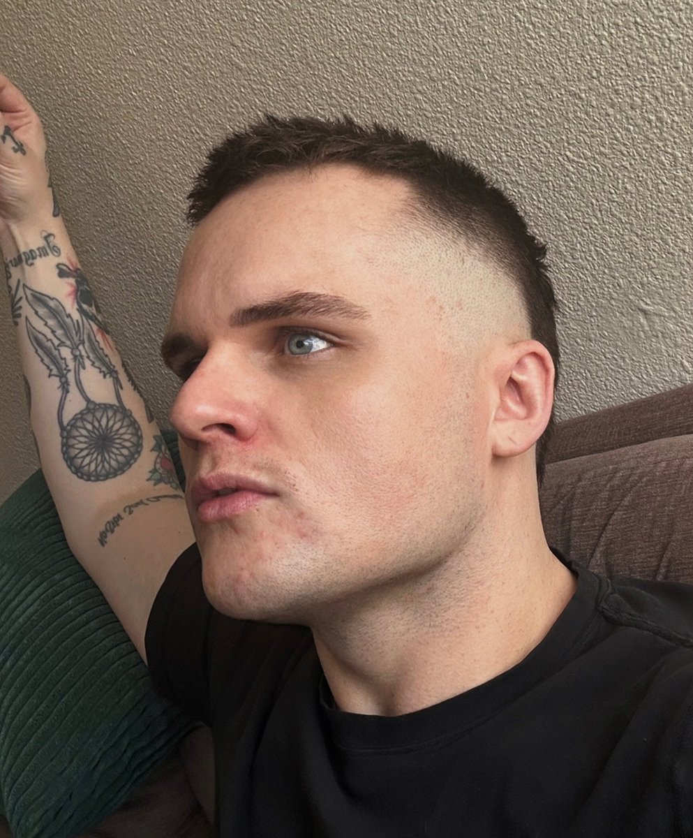 backwoodsbro tweet media