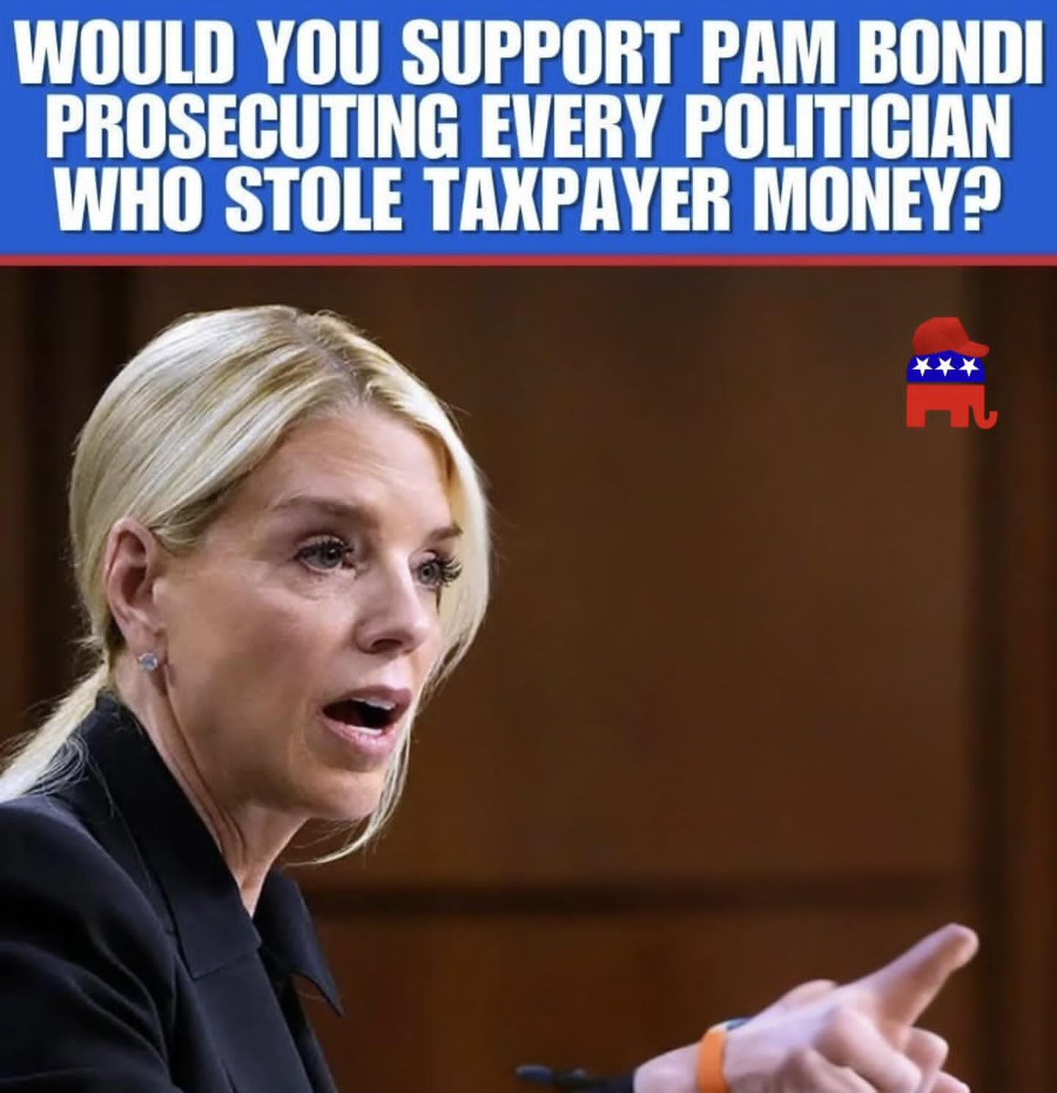 Luna Jones🇺🇸 tweet media