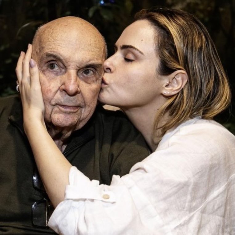 bia 🧙🏻 tweet media