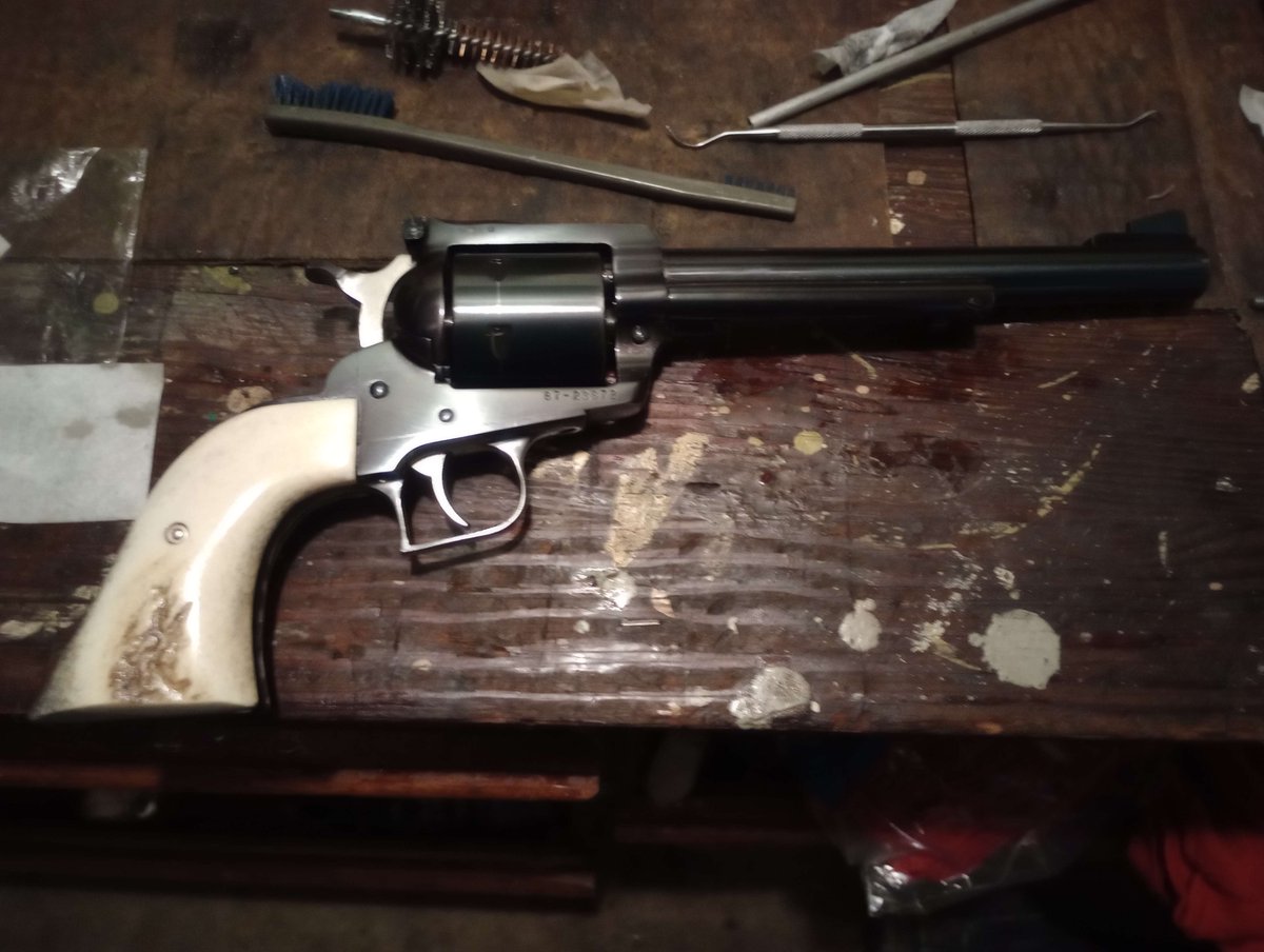 Bred Floss tweet media