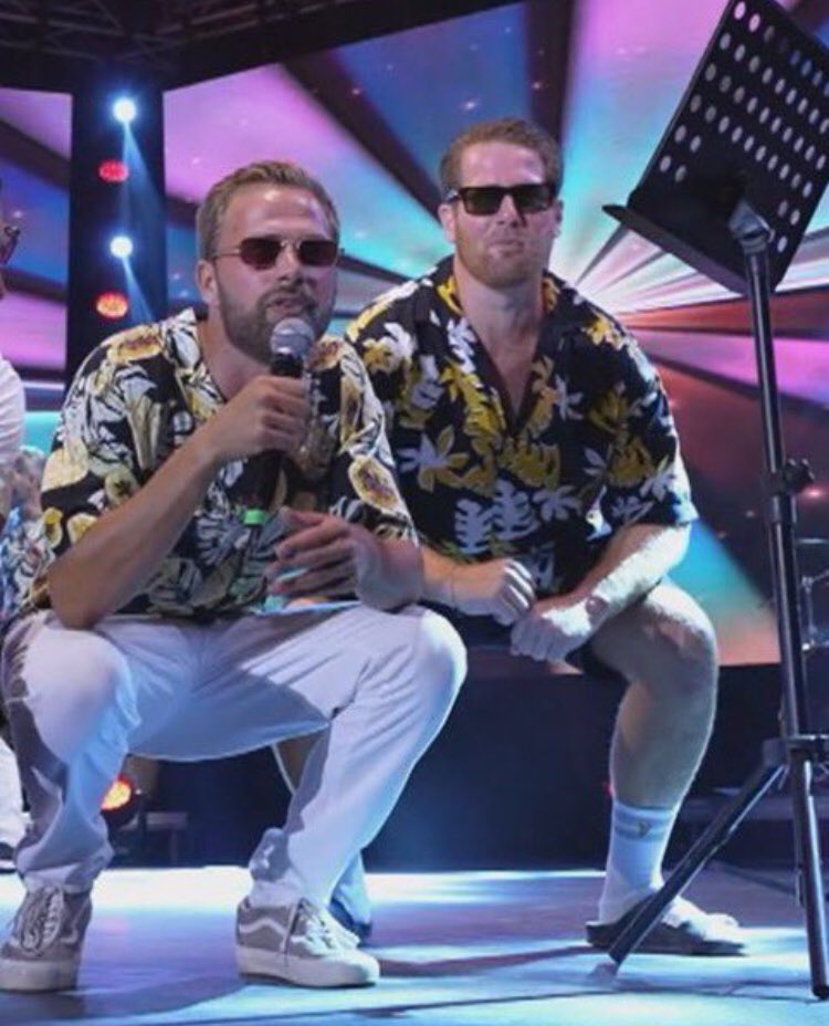 Maélia_ tweet media