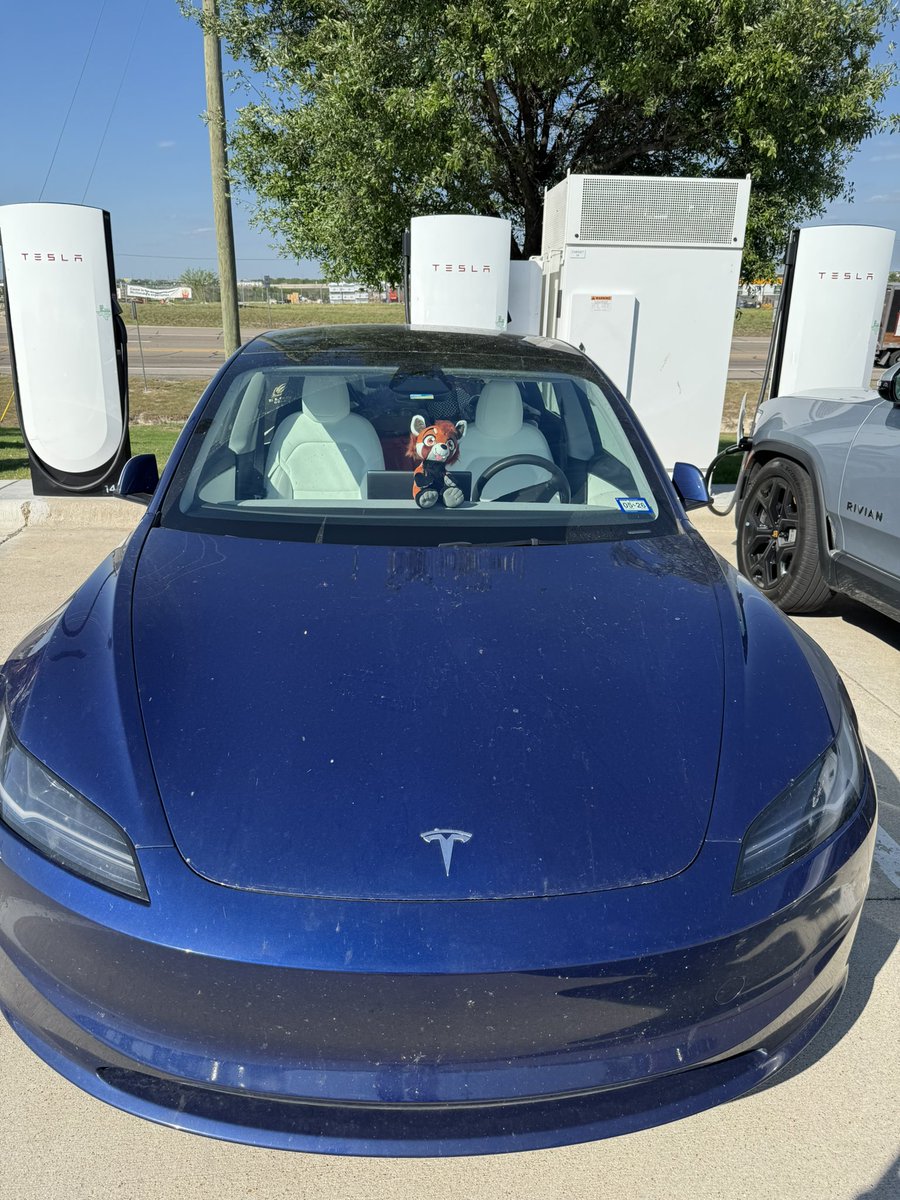 Leaving #TFF2026 with a son >.< He’s doing a great job guarding the Tesla while we go into Buc-ee’s. Almost home, had a blast :D