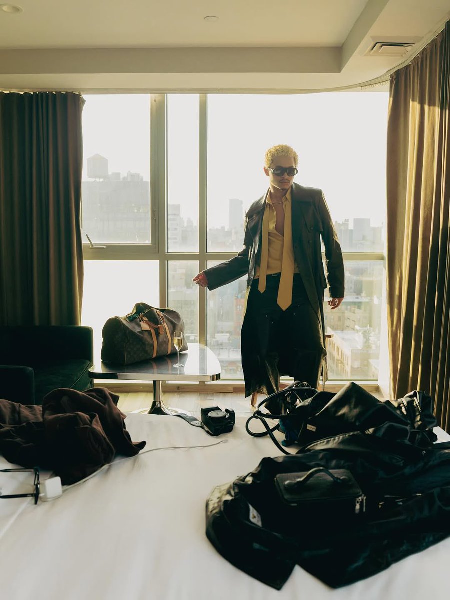 Destin Conrad | HQ tweet media