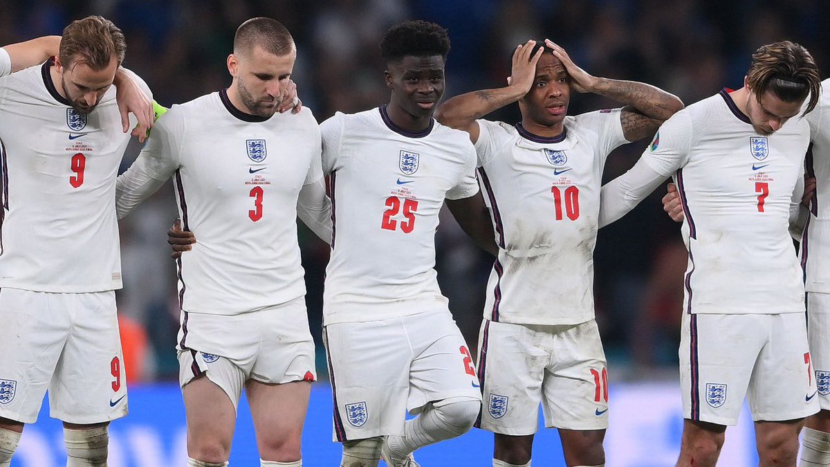 frenchfan tweet media