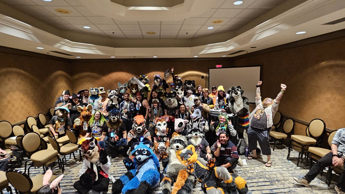 RacksTheRaccoon🔜TFF tweet media