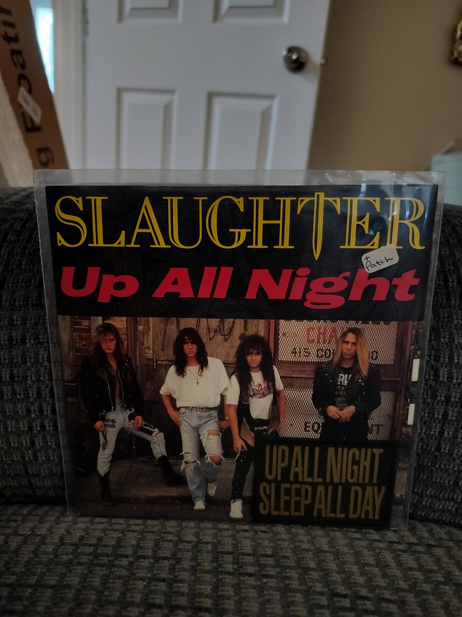 djpbe's tweet photo. Slaughter - Up All Night
The UK pressing of their first single with the included patch.
#80smetal #7inchsingle #singlesunday #markslaughtrer #danastrum https://t.co/dqRYcYAi3I
