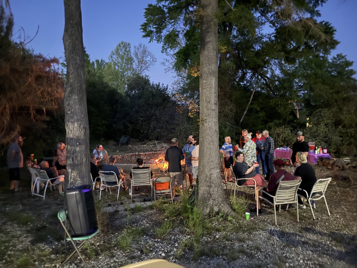 MetropolisAug's tweet photo. This weekend at The Metropolis = one for the books 🔥
Bonfires ✔️ Pool parties ✔️ Wig party ✔️
Cold pool? Didn’t stop anybody 😏
Thanks to everyone who came out if you missed it, you definitely missed out.
#GayTravel #MetropolisComplex #LGBTQAugusta 🏳️🌈 https://t.co/0DuAdetUOY