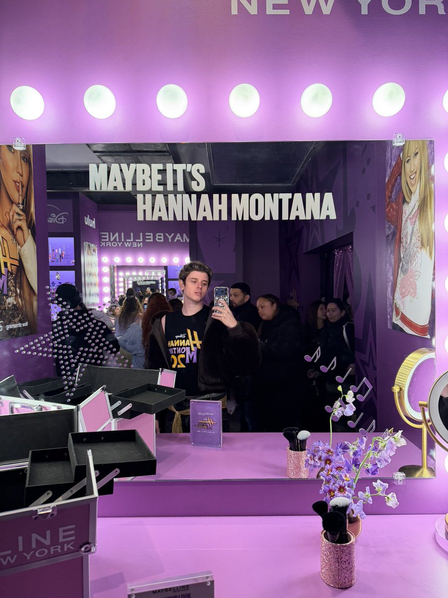 MATT ★ tweet media