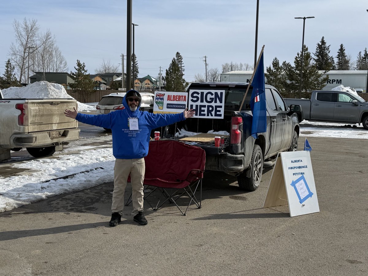 Dr Johnny Fever tweet media