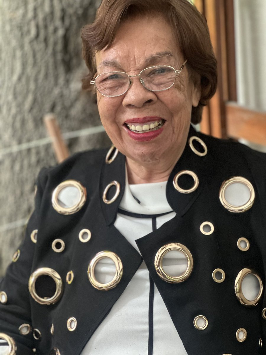 Gabriela Cid de León tweet media