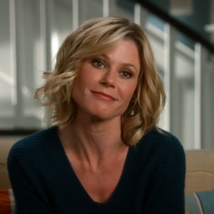 Julie Bowen as Claire Dunphy in Modern Family, 2009-2020