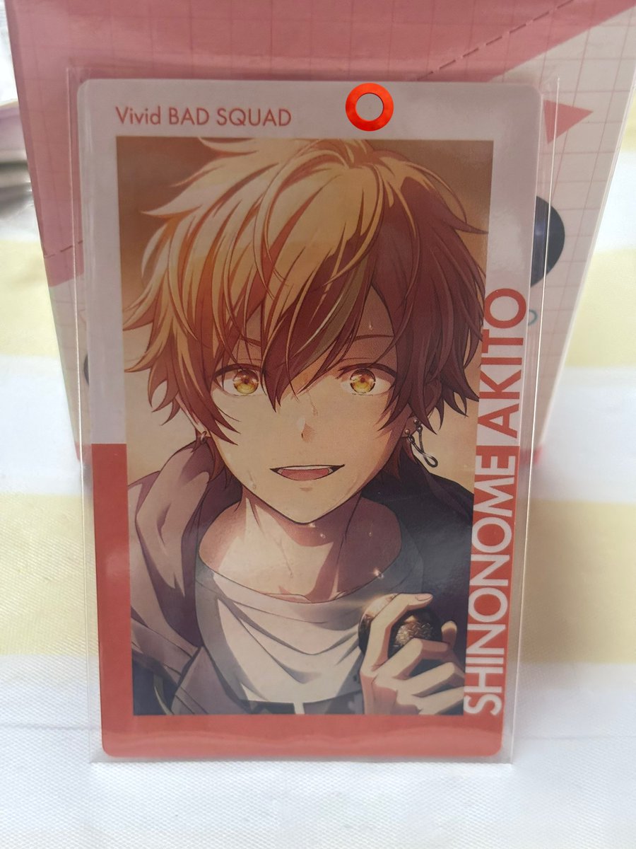 ひすい tweet media