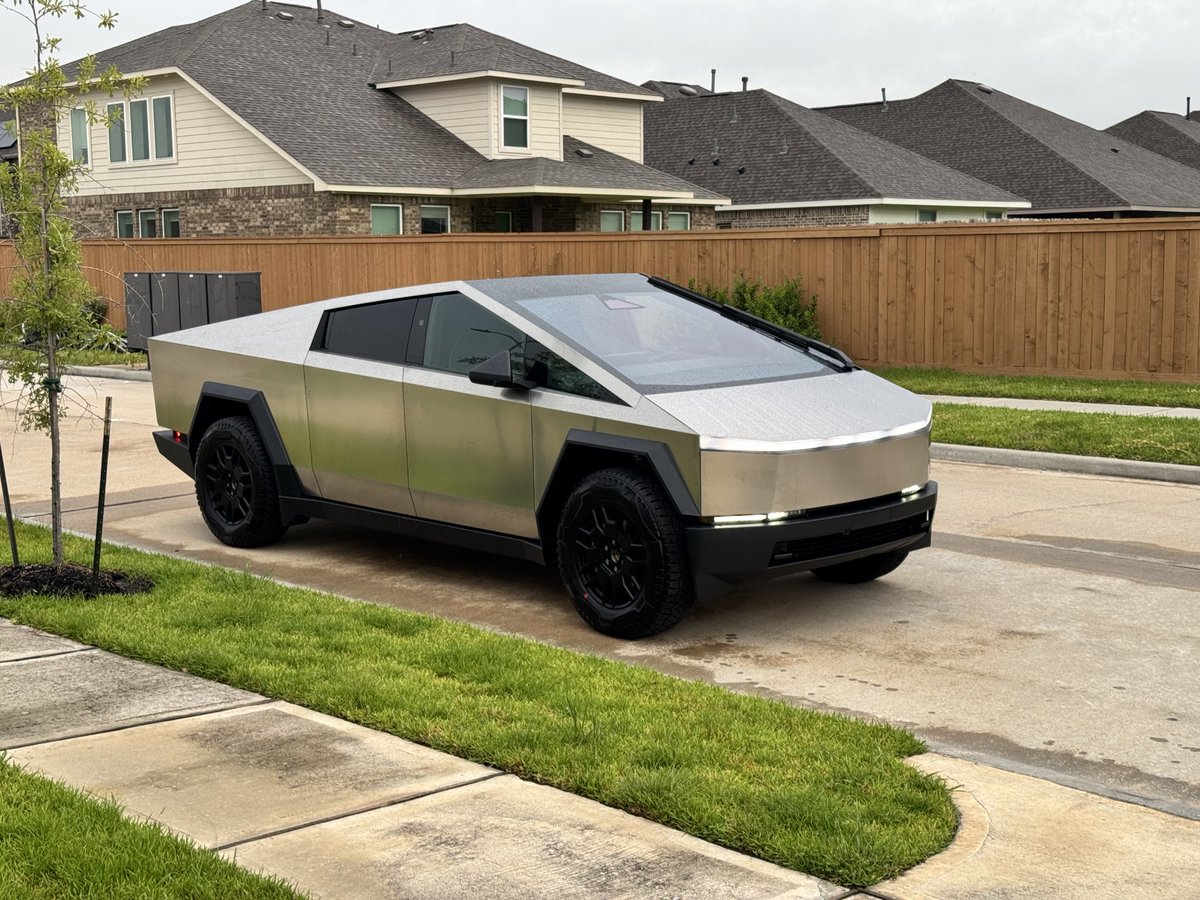 Jones 1 🇺🇸 tweet media