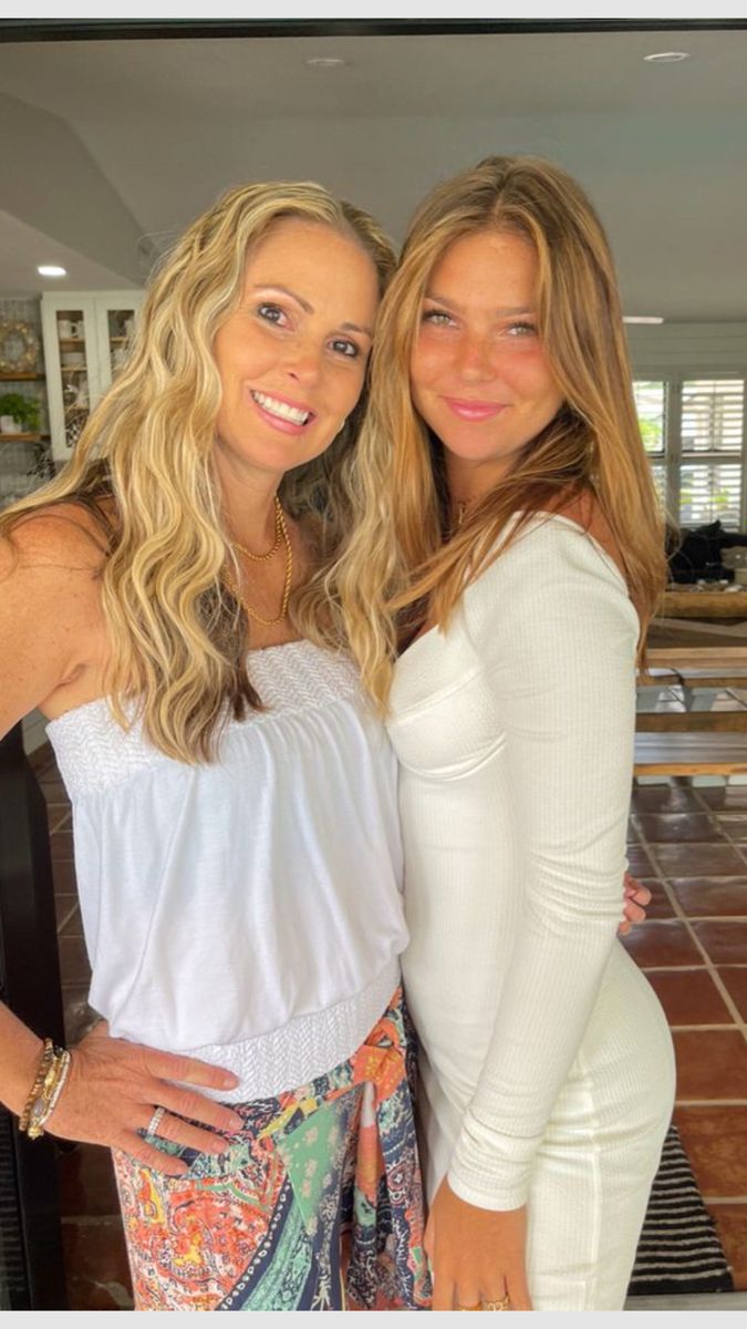 Isabella tweet media