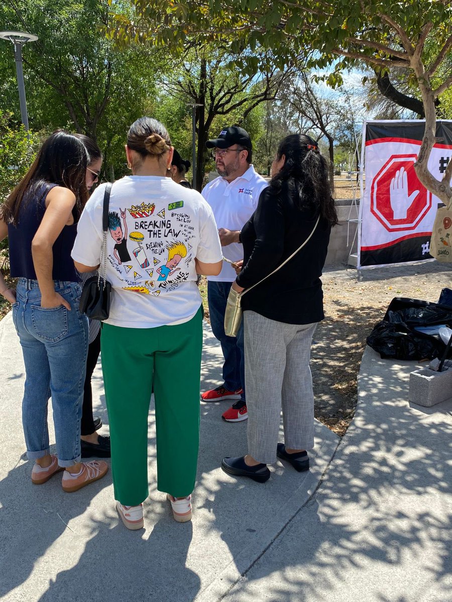 Por el orgullo de ser del norte, #DiNoAMorenaEnNL. Hoy fue un gran día de trabajo en la participación ciudadana. 

Súmate a <a href="/ellidererestunl/">El Líder Eres Tú</a> 🫵🏻🇲🇽

Por favor comparte.