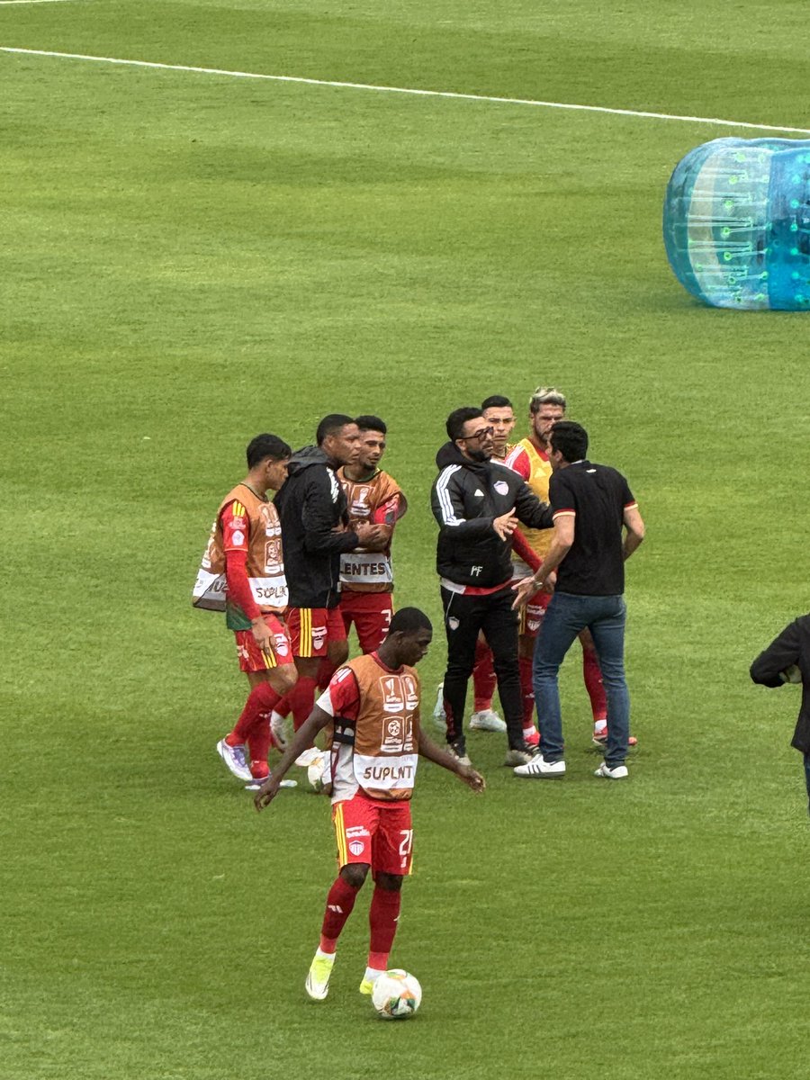 Carlos Andres Alvarez Z. tweet media