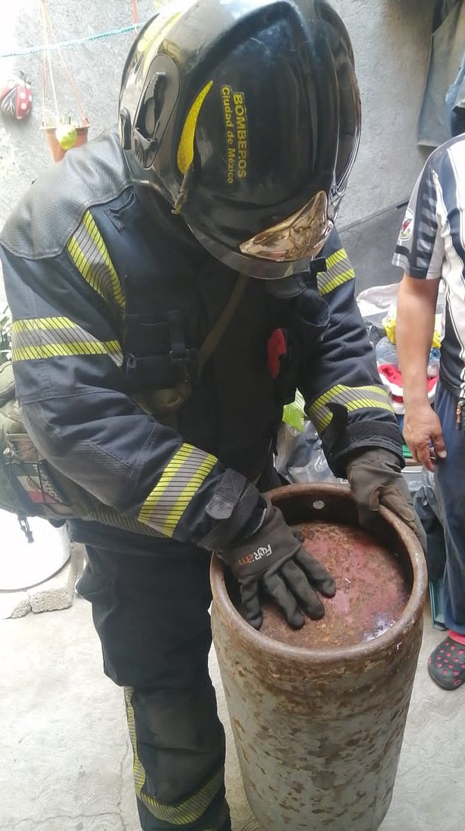 Bomberos Ciudad de México Oficial tweet media