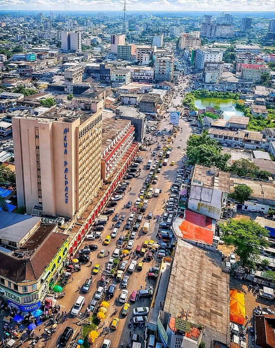 giboretz's tweet photo. Douala, Cameroon🇨🇲

Jiji kubwa zaidi Cameroon zaidi hata ya Yaounde, mji mkuu wa Cameroon https://t.co/TMmbAshHtu