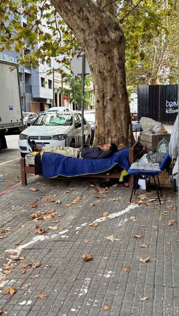 Jose Fructuoso Rivera y Toscana tweet media