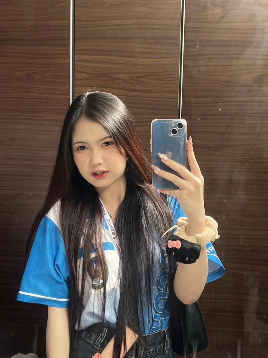 ♡ tweet media