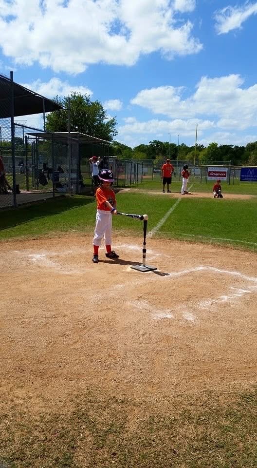 AddisynTrahan08's tweet photo. Where it all began. Timbergrove Grasshoppers T-ball https://t.co/6YuYR5jlTR