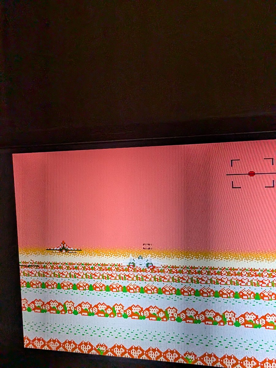 今日の誕生日③ 1989年3月30日
FC アフターバーナー
アーケードのⅡの移植作品でサンソフトから出ている。擬似的な回転、拡張パターン、ステージデータを収録し省略こそされているものの音声の一部やBGMのパーカッションの再生などを実現した良移植。#今日の誕生日 #アフターバーナー #ファミコン