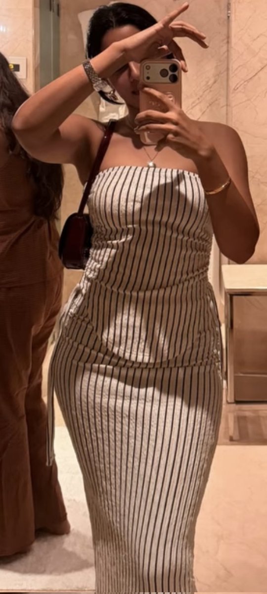 Aishusissy_'s tweet photo. 😋💦 Mirnalini 💦😋 https://t.co/XBLaBQGwvE