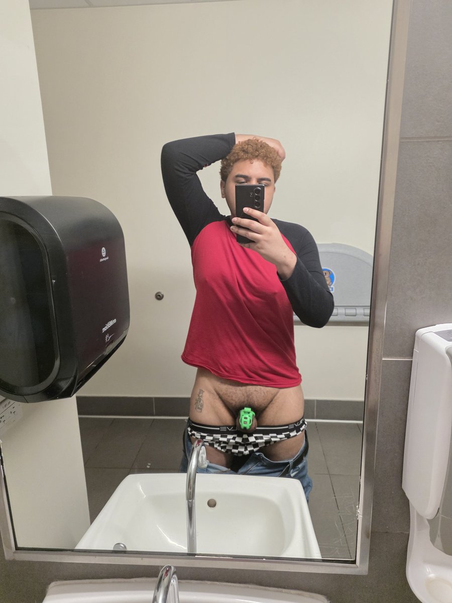 femboy eric tweet media