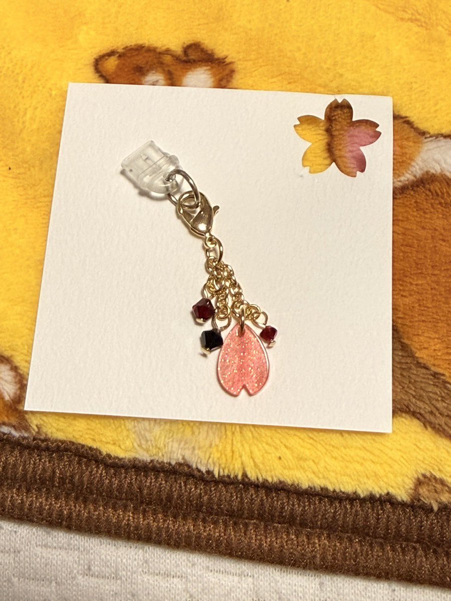 おはようございます☀️あぁ…昨日は本当に楽しかったな…🥺←当分の間は浸ってそう…✨←そして身体中のありとあらゆる所が筋肉痛😂💦

こちらの作品は売り手の晴ちゃんがまさかのくれた作品です！嬉しかったよ！ありがとう！！大事にするね🥰💕💕💕←少し魔改造あり

お仕事行ってきます🍊🌱